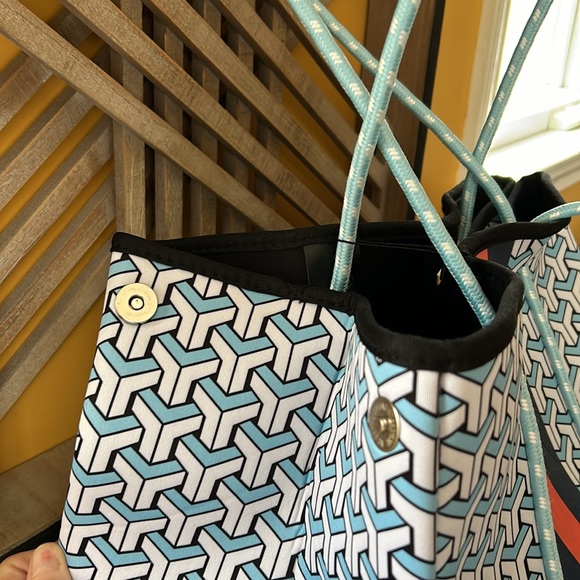 Babe + Birdie Neoprene tote bag. Never used. - Picture 3 of 5